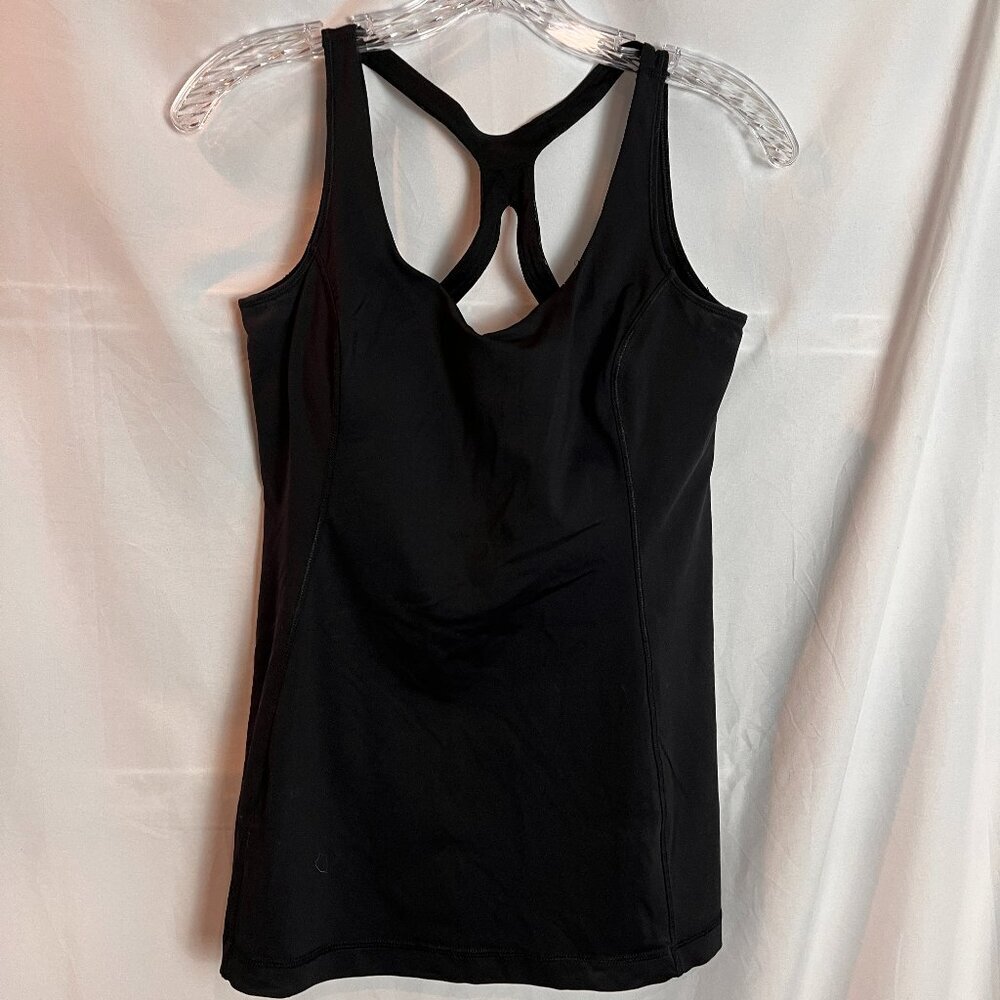 Women's Black Lululemon Racerback tank w/padded bra Size S
